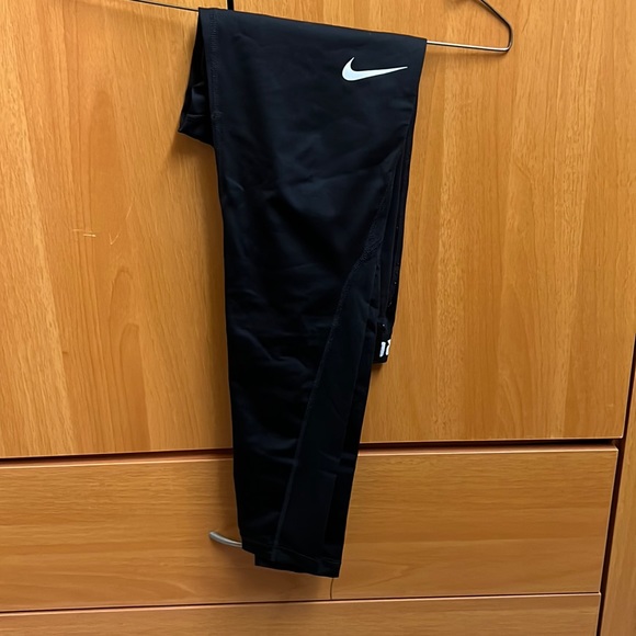 Nike dri-fit leggings - Picture 4 of 4
